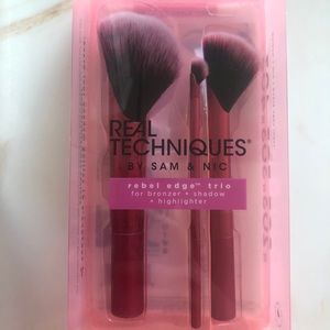 NWT! Brand new shadow, blush & bronzer brushes